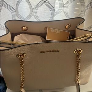 Michael Kors Cream Shoulder Bag with Gold Chains